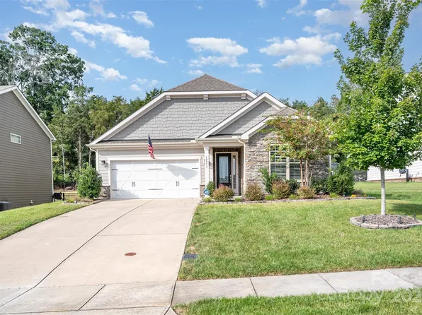 10911 Sparkle Creek Dr, Midland, NC 28107