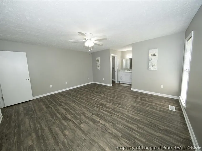 6801 Kingsgate Dr — Photo 7