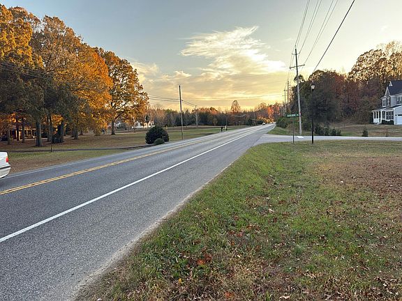 5th image of 15650 Prince Frederick Rd