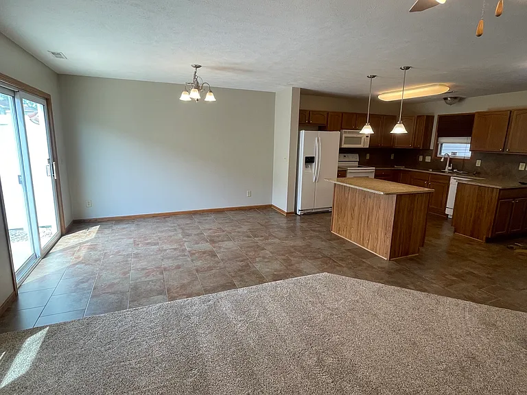 3507 McLaughlin Dr — Photo 12