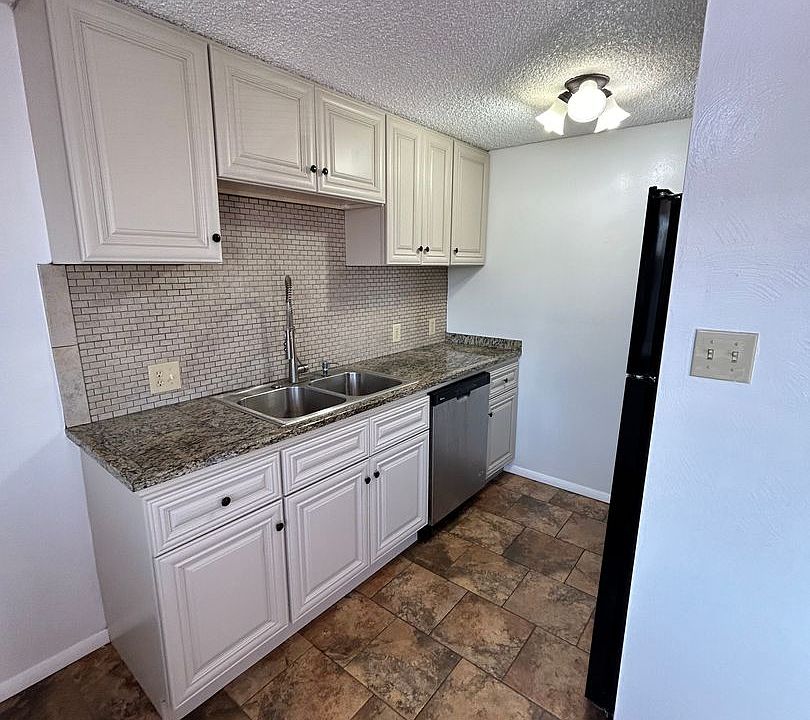 1st image of 733 Miller Ct #1B-1Ba-600Sqft