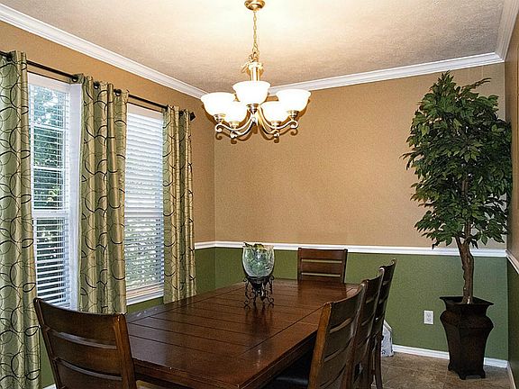 Beautiful Formal Dinning room.