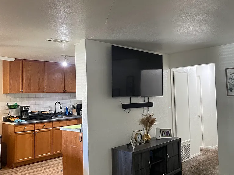 1000 Central Ave #22 — Photo 8