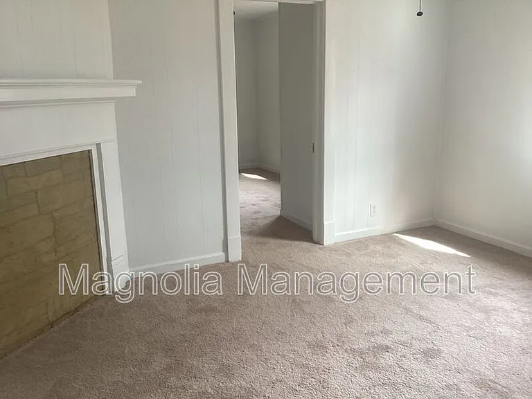 234 Davis St — Photo 6