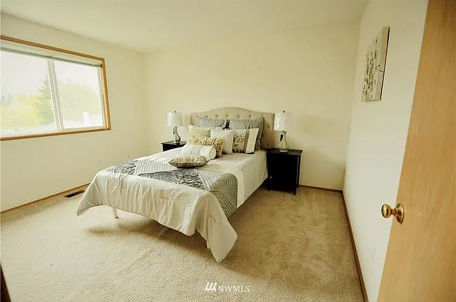 25828 SE 41st Pl — Photo 21