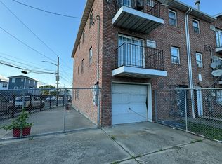 25-22 Seagirt Ave #3, Far Rockaway, NY 11691