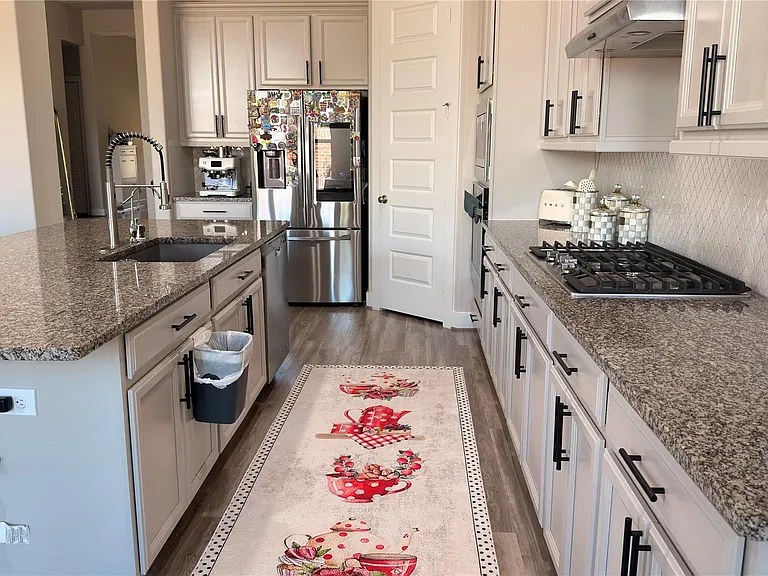 23018 Pearl Glen Ln — Photo 14
