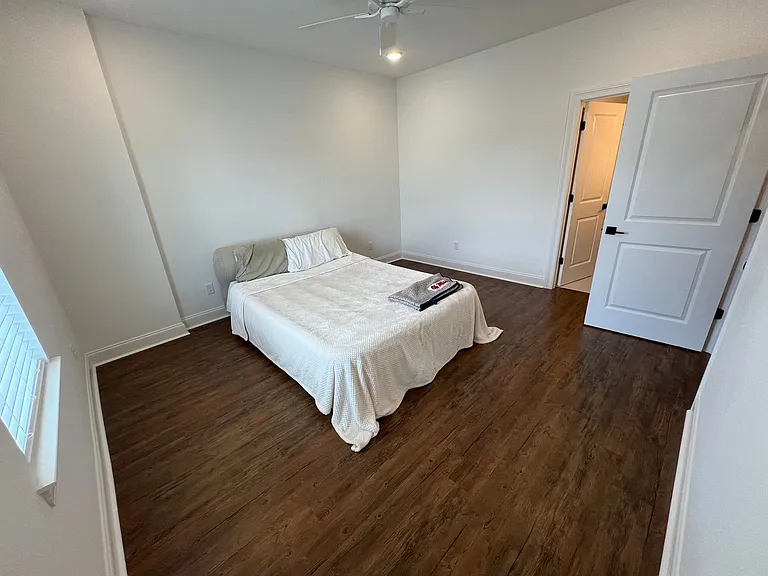 662 Cottage Grove Cir — Photo 19
