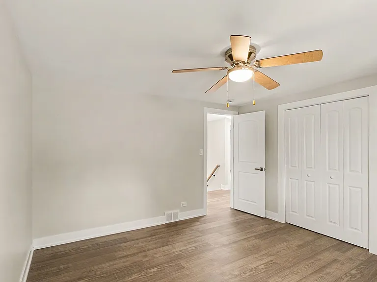 538 N Broadway Ave — Photo 25