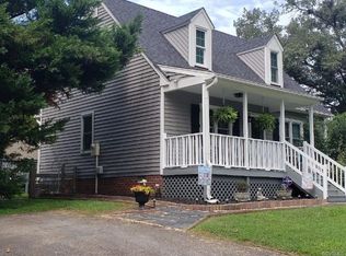 12230 Harrowgate Rd, Chester, VA 23831