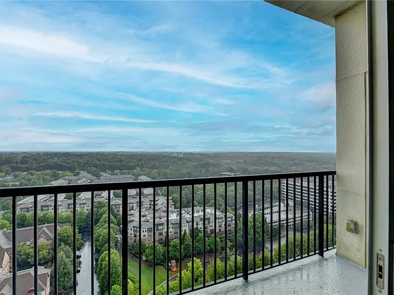 4561 Olde Perimeter Way #2607 — Photo 39