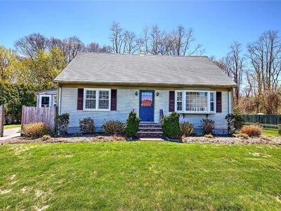 264 Waseca Ave, Barrington, RI, 02806