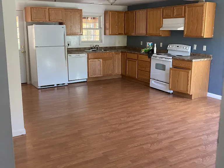 1774 Hopkinton Rd #1 — Photo 7