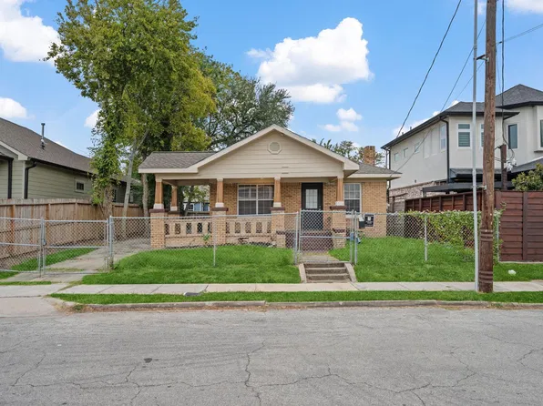 1310 Gustav St, Houston, TX 77023