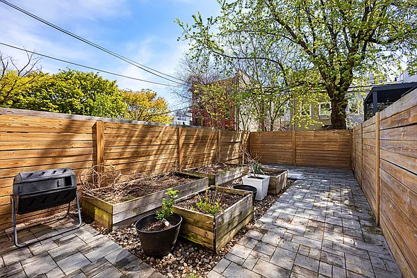 Sold by Corcoran | media 7