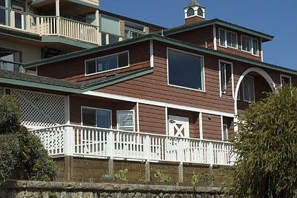 Carriage House Style Exterior