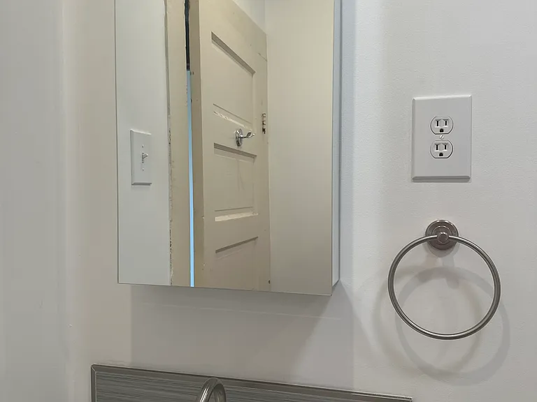 603 Mayflower St — Photo 10