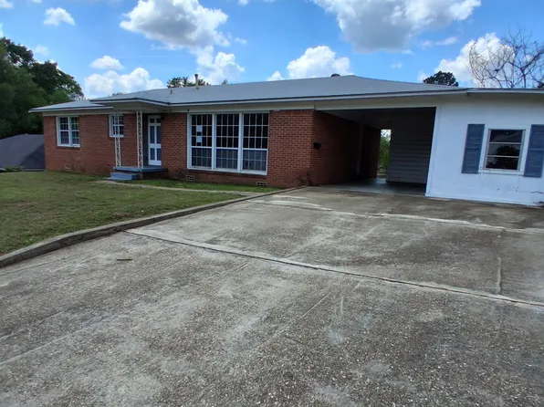 910 Success St, Gilmer, TX 75644