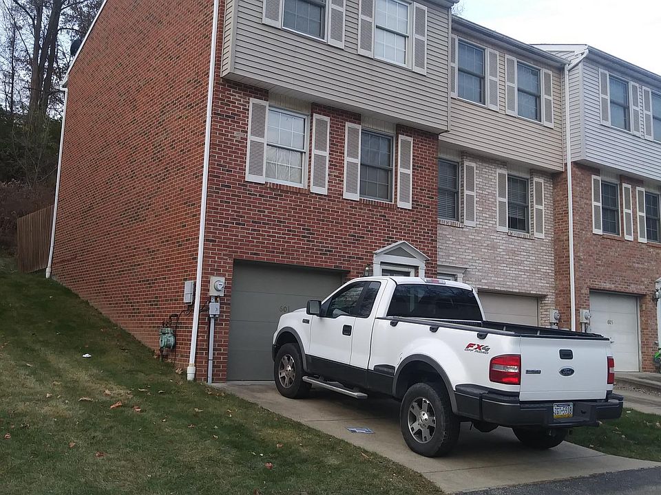 2nd image of 601 Tyler Dr
