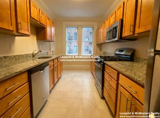 12 Short St #3C, Brookline, MA 02446