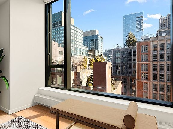 3rd image of 505 Greenwich St APT 10G