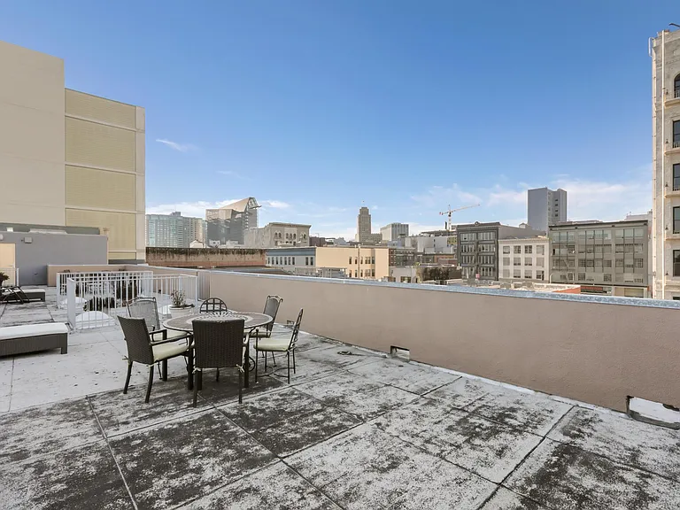 460 Natoma St #9 — Photo 21