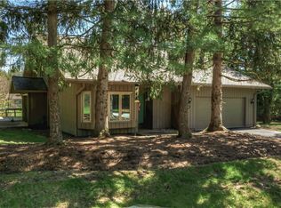 325 Inwood Trl, Aurora, OH 44202