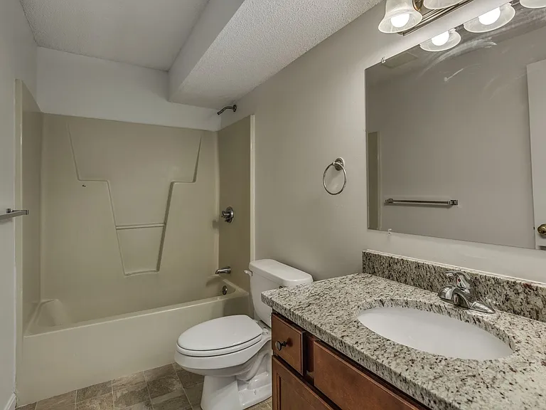 48 Pleasant St — Photo 12