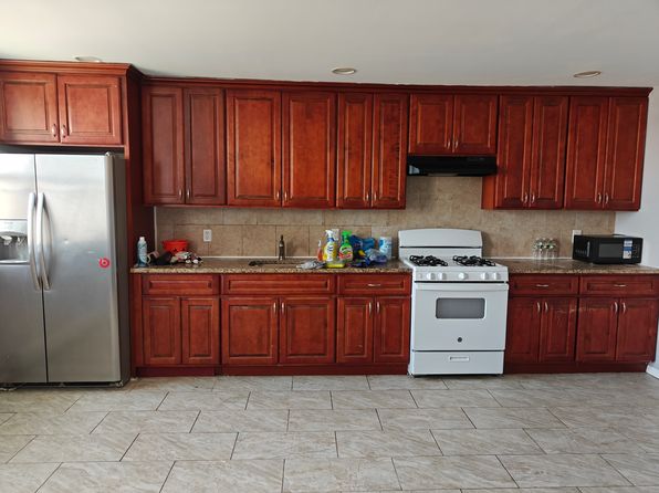 414 Westervelt Ave APT 3