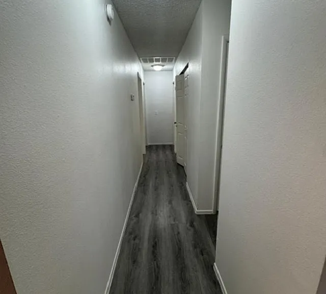 534 Dunbar Dr — Photo 7
