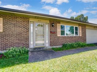 217 Porter Dr, Englewood, OH