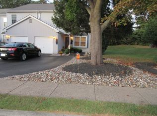 131 Forge Ln, Feasterville Trevose, PA 19053