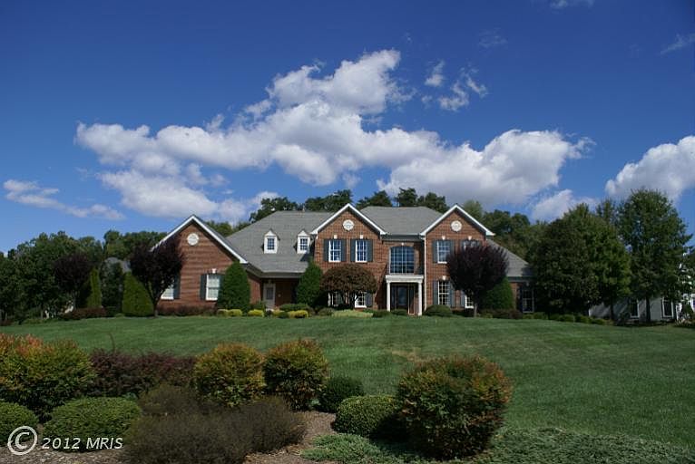1st image of 3415 Oakton Chase Ct