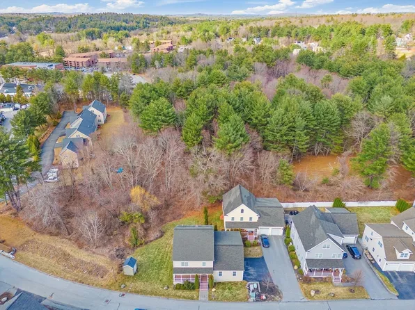 12 Gabriel Ln #12, Acton, MA 01720