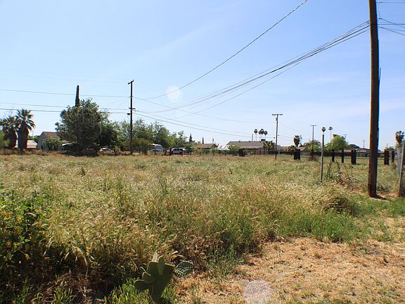 4th image of 11431 11th Avenue