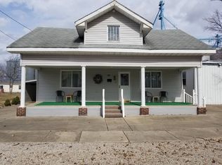 304 W Franklin St, Palestine, IL 62451