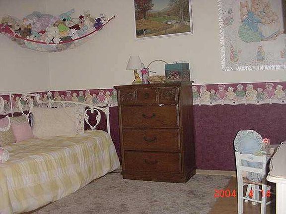 4th image of 3701 Phillips Blvd