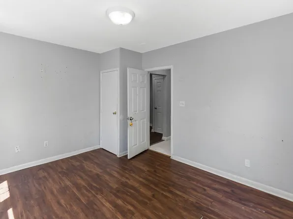 80 Melrose Ave #1, Irvington, NJ 07111