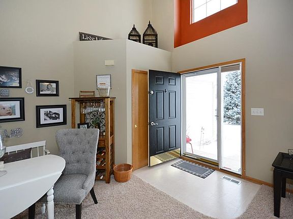 3rd image of 8809 Hanworth Dr