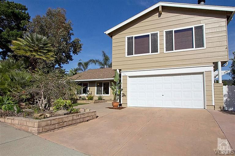 1st image of 736 Kenmore Cir