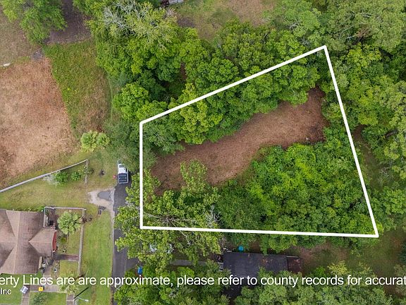 3rd image of 1933 LENTIE Road