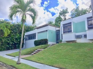M-1A Alto Apolo A St, Guaynabo, PR 00969