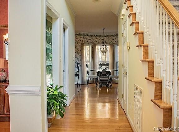 2nd image of 4603 Glasgow Ct