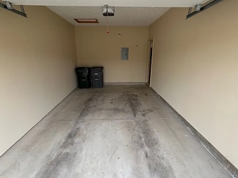 1530 Williamsburg Pl #B — Photo 16