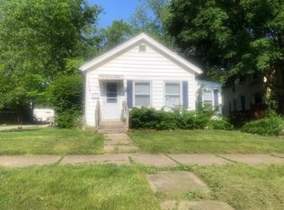 1008 N Evans St, Bloomington, IL 61701