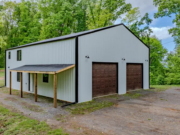 140 B L Moore Ln, Jonesborough, TN 37659
