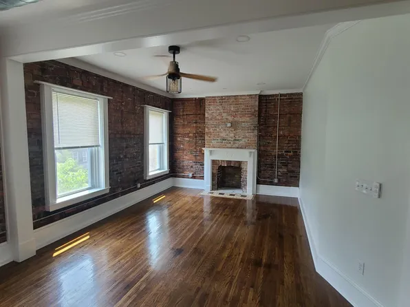 468 W Ferry St APT 3, Buffalo, NY 14213