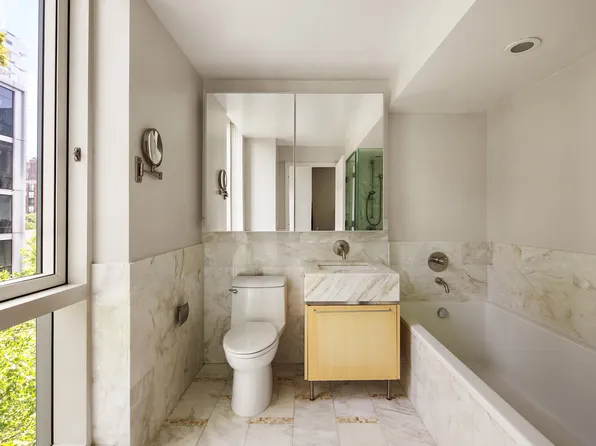 200 Chambers Street image 8 of 19