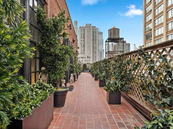 419 East 57th Street image 8 of 29