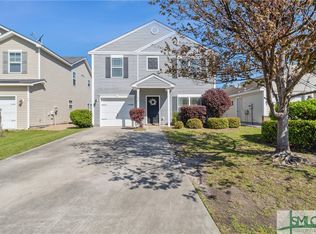 22 Spring Lake Cir, Savannah, GA 31407